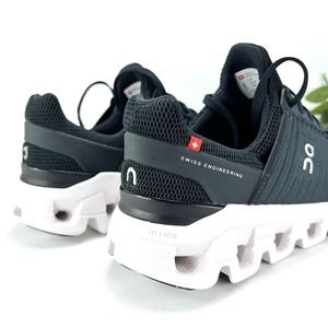 Like NEW Cloudswift Running Shoes by On Running